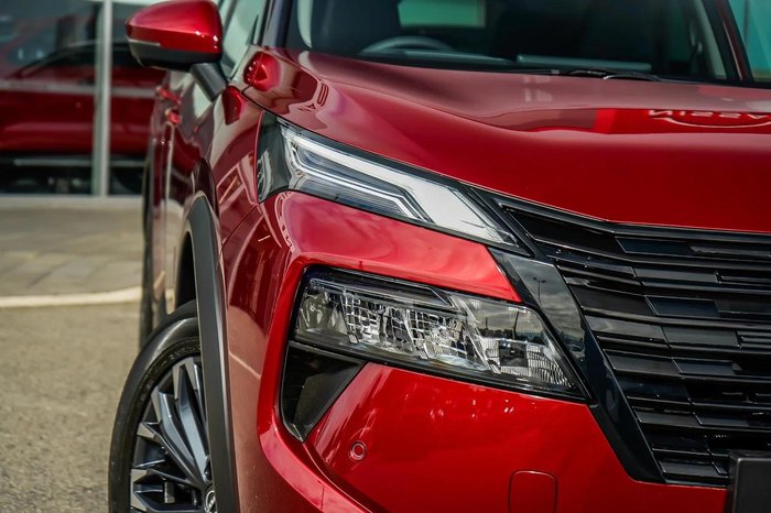 2026 Nissan X-TRAIL Ti e-POWER T33 Scarlet Ember