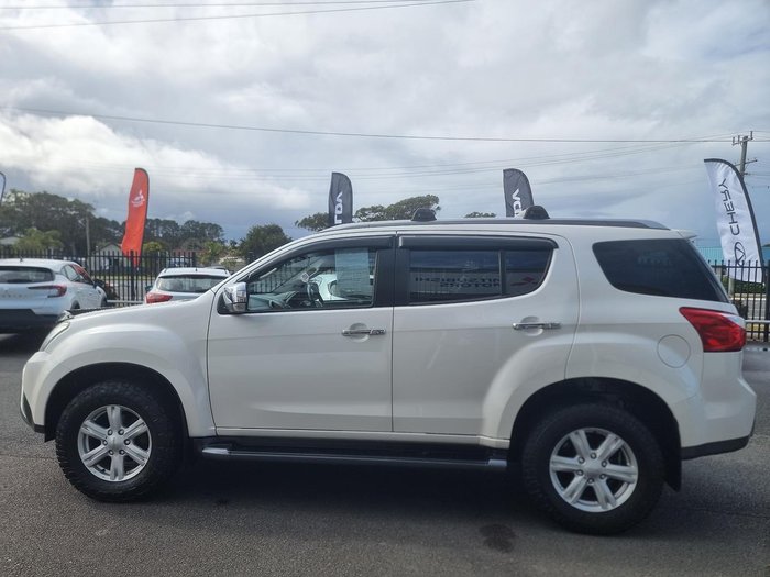 2015 Isuzu MU-X LS-T