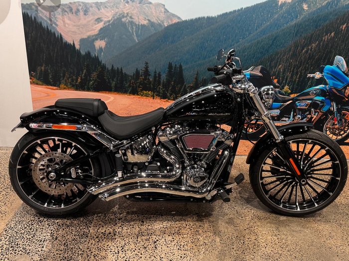 Harley-Davidson Breakout 117 (FXBR) Softail