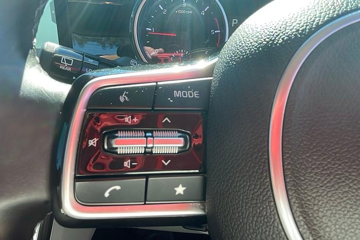 2022 Kia Carnival SLi
