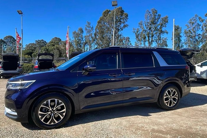 2022 Kia Carnival SLi