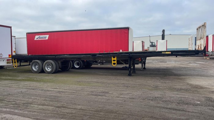 Fruehauf Flat Top
