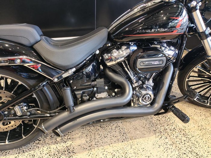 Harley-Davidson Breakout 117 (FXBR) Softail