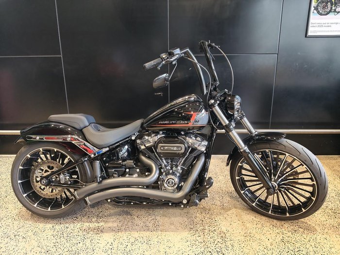 Harley-Davidson Breakout 117 (FXBR) Softail