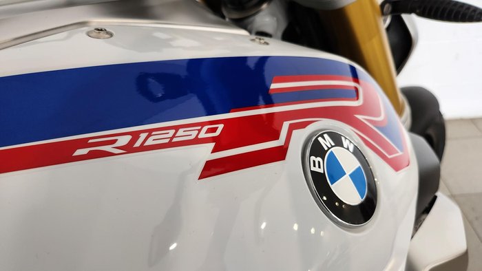 2019 BMW