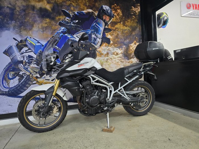 2011 Triumph TIGER 800 WHITE