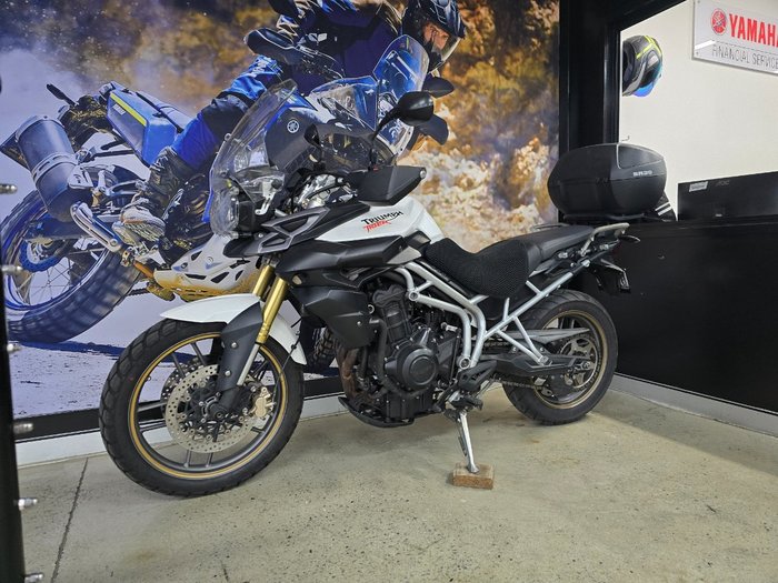 2011 Triumph TIGER 800 WHITE