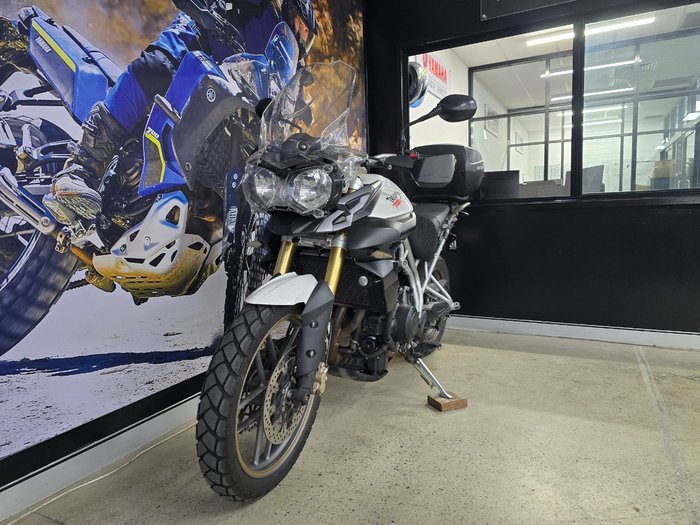 2011 Triumph TIGER 800 WHITE