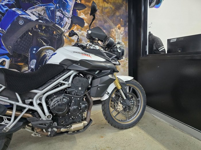 2011 Triumph TIGER 800 WHITE