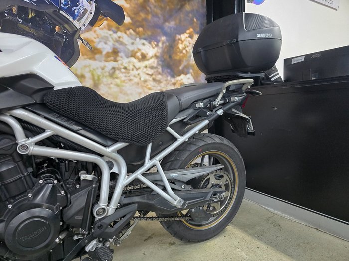 2011 Triumph TIGER 800 WHITE