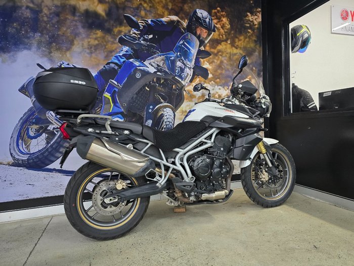 2011 Triumph TIGER 800 WHITE