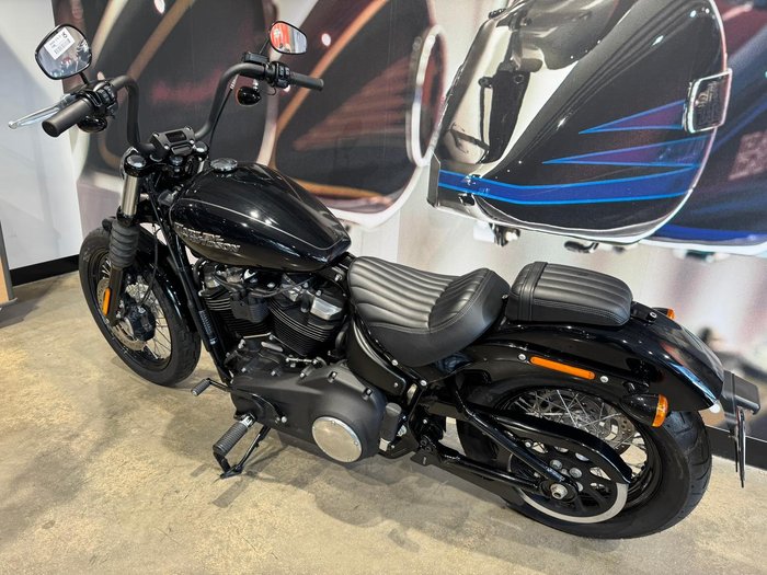 2019 Harley-Davidson Street Bob 107 (FXBB) Softail Black