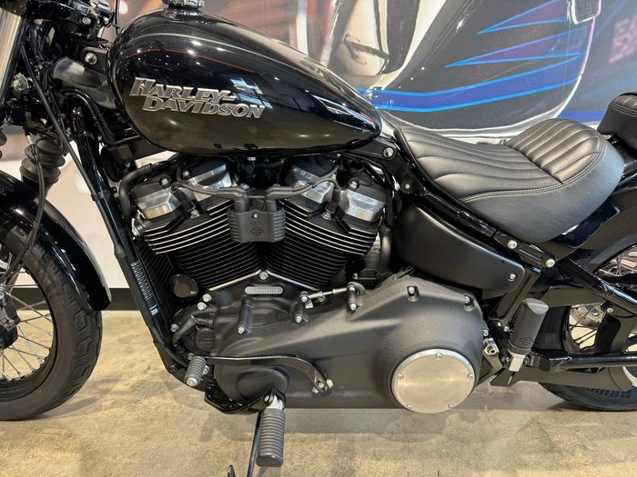 2019 Harley-Davidson Street Bob 107 (FXBB) Softail Black