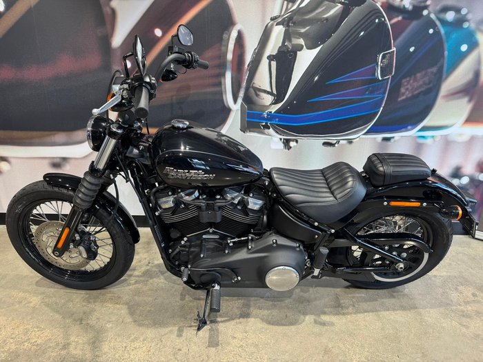 2019 Harley-Davidson Street Bob 107 (FXBB) Softail Black