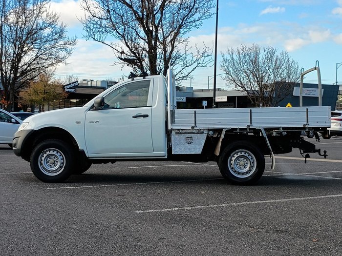 2014 Mitsubishi Triton GL