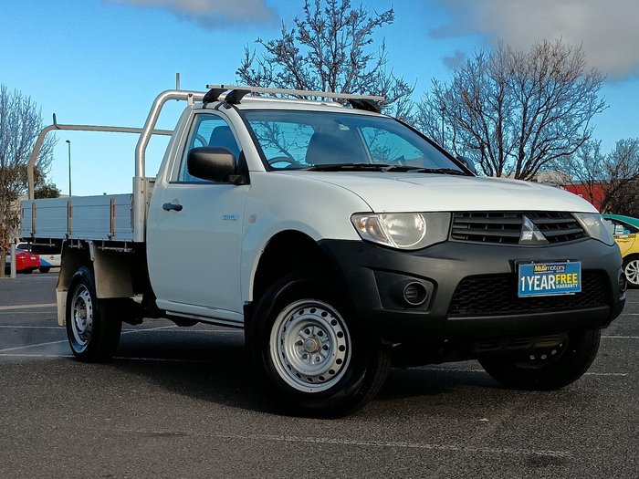 2014 Mitsubishi Triton