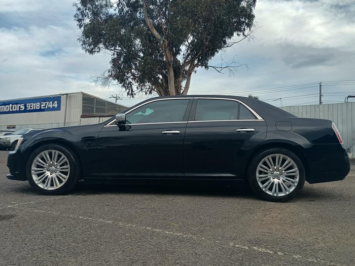 2012 Chrysler 300 C Luxury