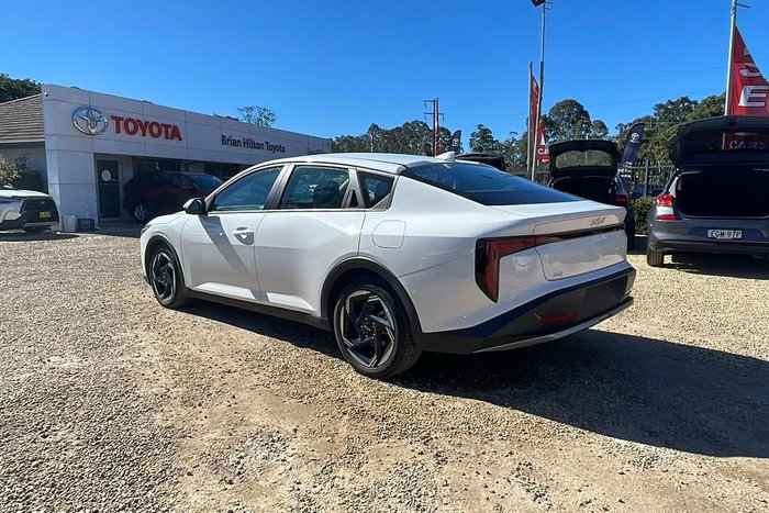 2024 Kia K4 Sport