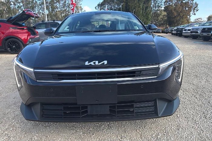 2024 Kia K4 Sport