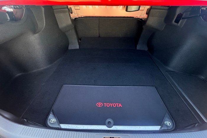 2023 Toyota Camry SX
