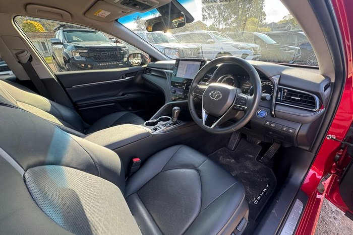 2023 Toyota Camry SX
