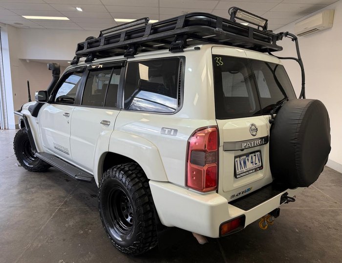 2012 Nissan Patrol Ti