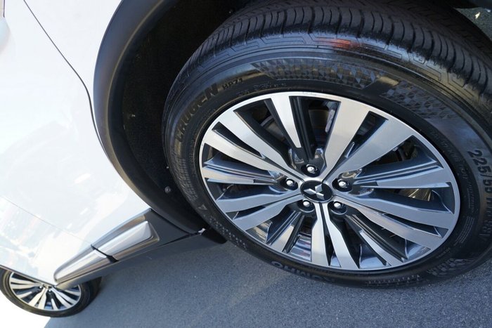 2021 Mitsubishi Outlander LS