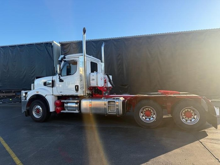 2025 Western Star 49X