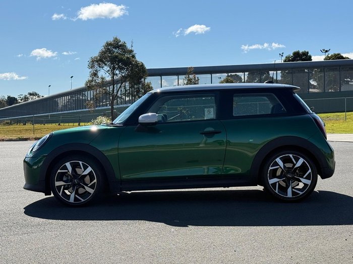 2024 MINI Cooper C Classic