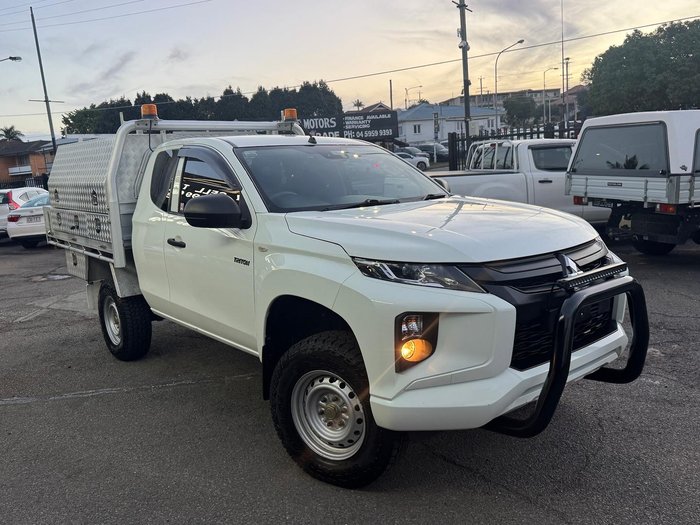 2022 Mitsubishi Triton