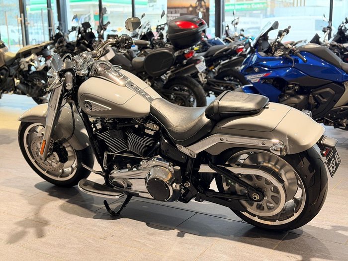 Harley-Davidson Fat Boy 117 (FLFB) Softail