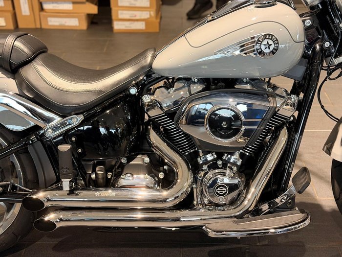 Harley-Davidson Fat Boy 117 (FLFB) Softail