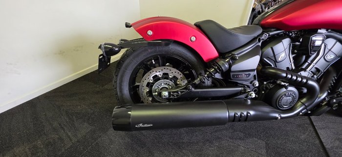 2025 Indian SCOUT BOBBER LIMITED Sunset Red