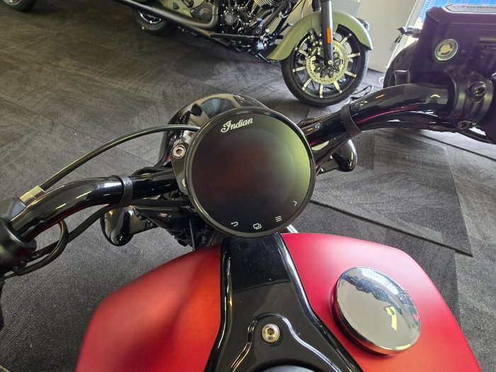 2025 Indian SCOUT BOBBER LIMITED Sunset Red