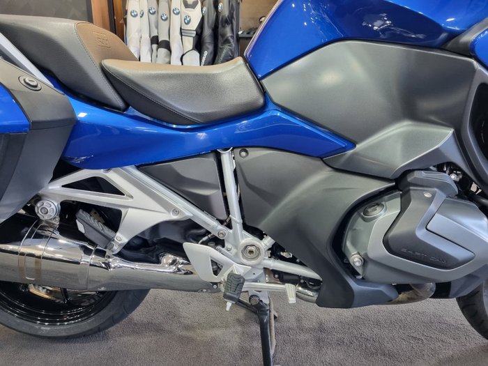 2023 BMW Motorrad R 1250 RT SPORT RACINGBLUE METALLIC