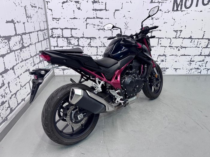 2023 Honda CB750 Hornet CB Black