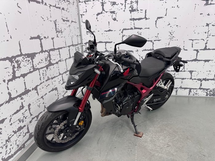 2023 Honda CB750 Hornet CB Black