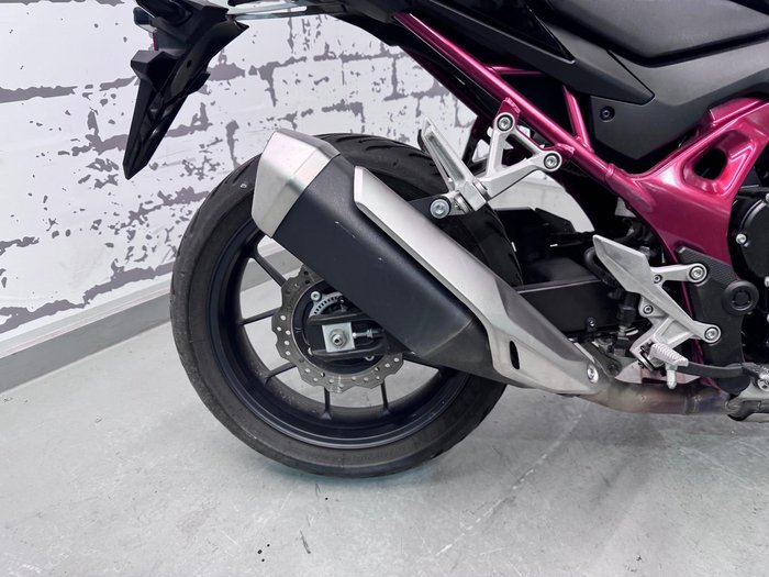 2023 Honda CB750 Hornet CB Black