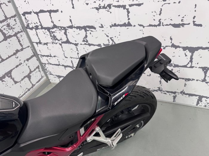 2023 Honda CB750 Hornet CB Black