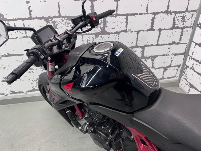 2023 Honda CB750 Hornet CB Black
