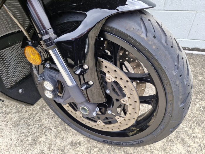 2023 Yamaha YZF-R1 Black