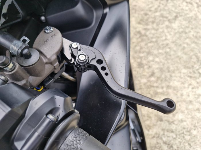 2023 Yamaha YZF-R1 Black