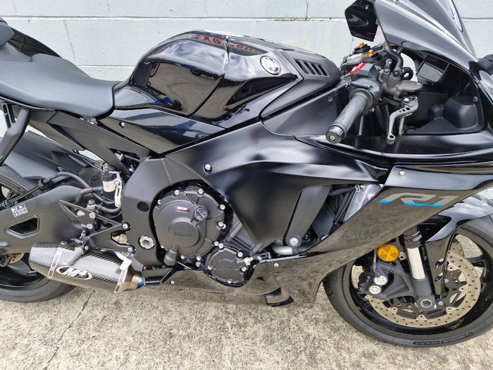 2023 Yamaha YZF-R1 Black