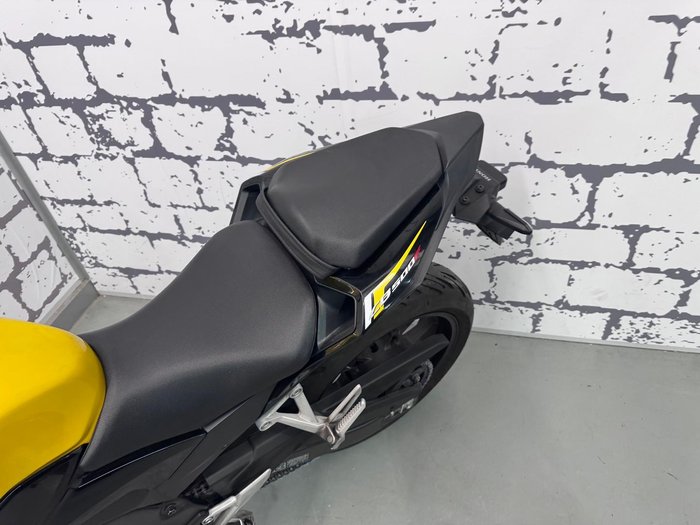 2023 Honda CB500F ABS (CB500FA) CB500 Yellow