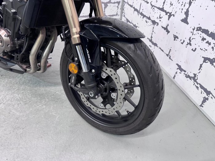 2023 Honda CB500F ABS (CB500FA) CB500 Yellow