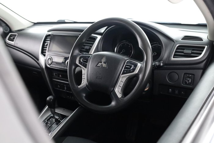 2021 Mitsubishi Triton GLX+