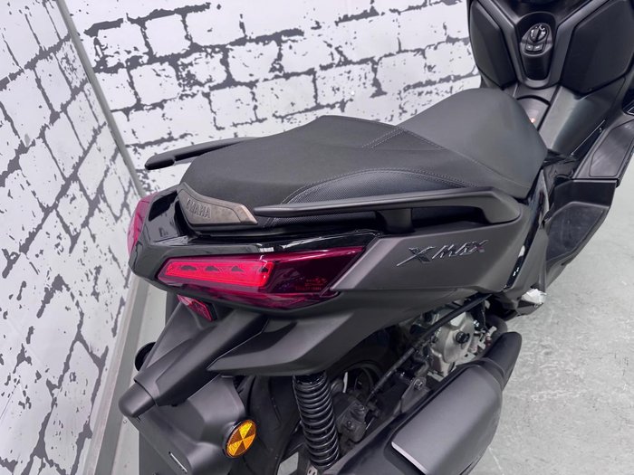 2025 Yamaha XMAX 300 V2 XMAX Grey