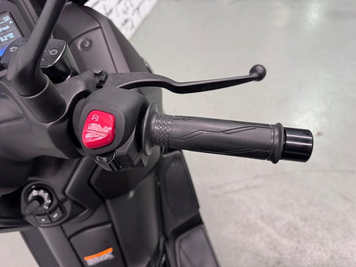 2025 Yamaha XMAX 300 V2 XMAX Grey