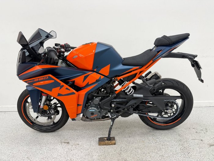 2023 Ktm RC 390 Blue