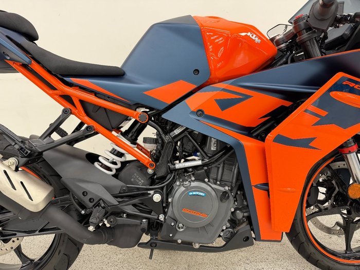 2023 Ktm RC 390 Blue